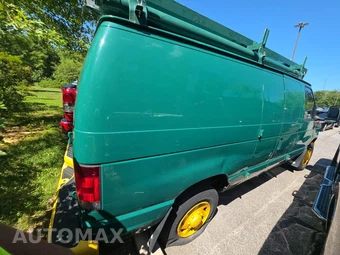 2013 Ford E-250 Commercial Cargo Van 138.0" WB – miniatura 9
