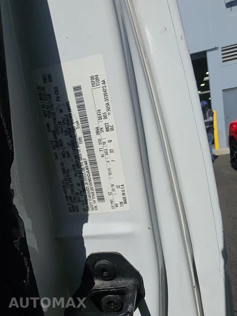 2013 Ford E-250 Commercial Cargo Van 138.0" WB – miniatura 14
