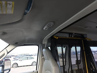 2013 Ford E-250 Commercial Cargo Van 138.0" WB – miniatura 18