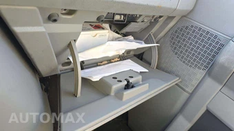 2013 Ford E-250 Commercial Cargo Van 138.0" WB – miniatura 28