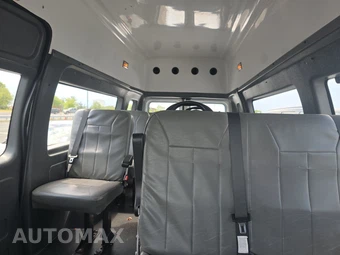 2013 Ford E-250 Commercial Cargo Van 138.0" WB – miniatura 14