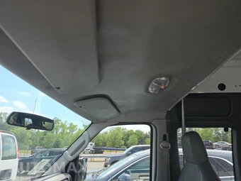 2013 Ford E-250 Commercial Cargo Van 138.0" WB – miniatura 22