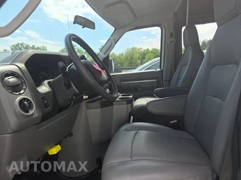 2013 Ford E-250 Commercial Cargo Van 138.0" WB – miniatura 7