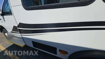2013 Ford E-350 Base - miniatura 4