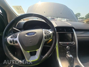 2013 Ford Edge SEL – miniatura 11