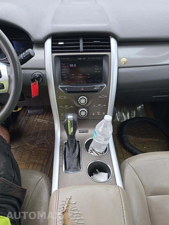 2013 Ford Edge SEL – miniatura 10