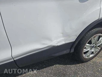 2013 Ford Escape S – miniatura 25