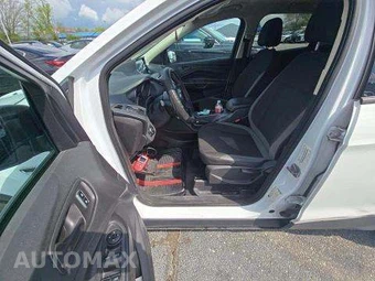 2013 Ford Escape S – miniatura 7