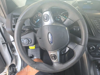 2013 Ford Escape S – miniatura 10