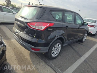 2013 Ford Escape S – miniatura 4
