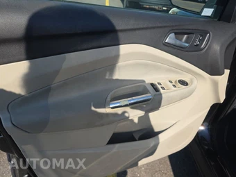 2013 Ford Escape SE - miniatura 9