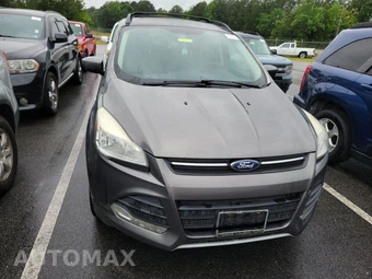 2013 Ford Escape SE – miniatura 2