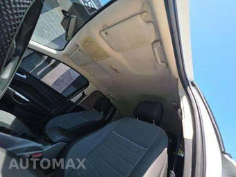 2013 Ford Escape SE – miniatura 11