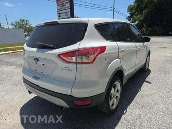2013 Ford Escape SE – miniatura 3
