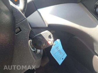 2013 Ford Escape SE – miniatura 8