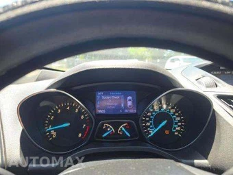 2013 Ford Escape SE – miniatura 9