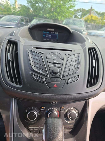 2013 Ford Escape SE – miniatura 10