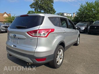 2013 Ford Escape SE – miniatura 3