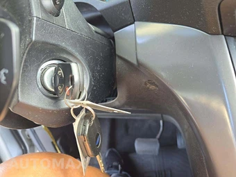2013 Ford Escape SE – miniatura 8