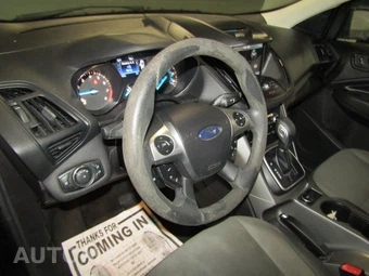 2013 Ford Escape SE – miniatura 9