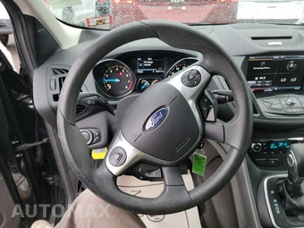 2013 Ford Escape SE – miniatura 10
