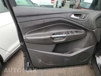 2013 Ford Escape SE – miniatura 9