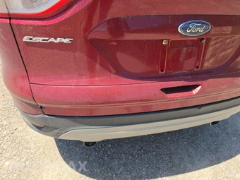 2013 Ford Escape SE – miniatura 23