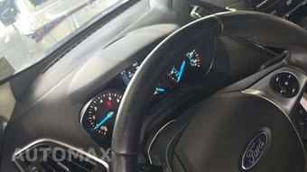 2013 Ford Escape SEL – miniatura 25