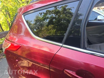 2013 Ford Escape SEL – miniatura 25