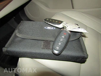 2013 Ford Escape SEL – miniatura 19