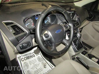 2013 Ford Escape SEL – miniatura 9