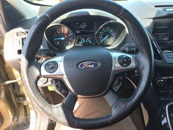 2013 Ford Escape Titanium – miniatura 10