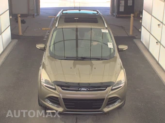 2013 Ford Escape Titanium – miniatura 2