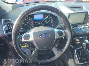 2013 Ford Escape Titanium – miniatura 10