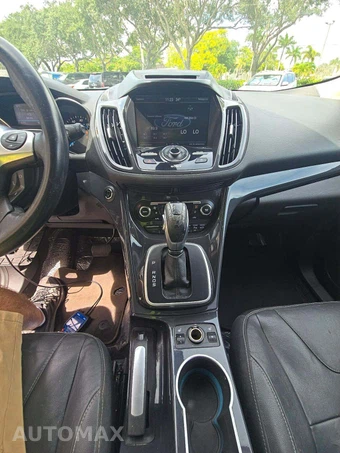 2013 Ford Escape Titanium – miniatura 7