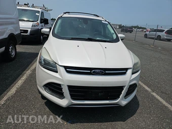 2013 Ford Escape Titanium – miniatura 2