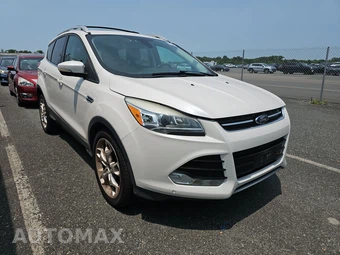 2013 Ford Escape Titanium – miniatura 3