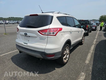 2013 Ford Escape Titanium – miniatura 4