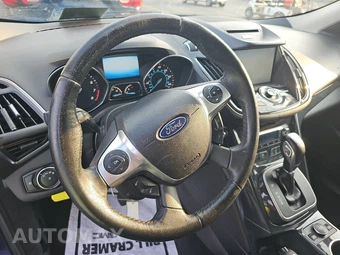 2013 Ford Escape Titanium – miniatura 10