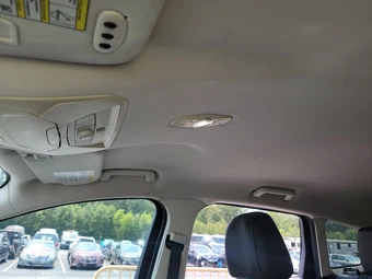 2013 Ford Escape Titanium – miniatura 17