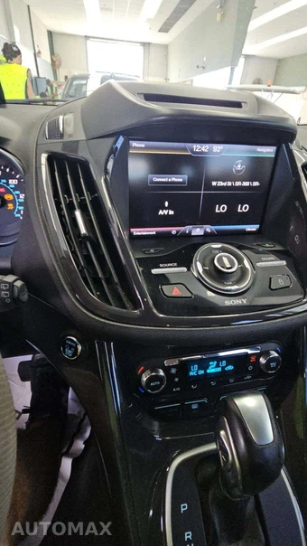 2013 Ford Escape Titanium – miniatura 21