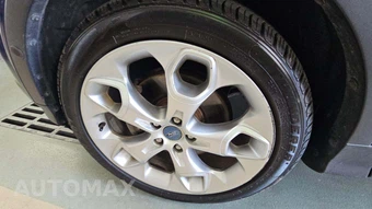 2013 Ford Escape Titanium – miniatura 31