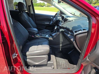 2013 Ford Escape Titanium – miniatura 18