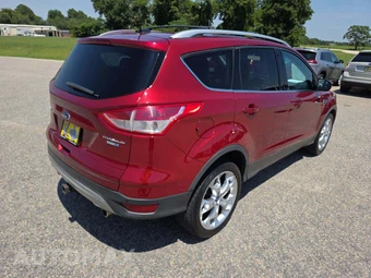 2013 Ford Escape Titanium – miniatura 3