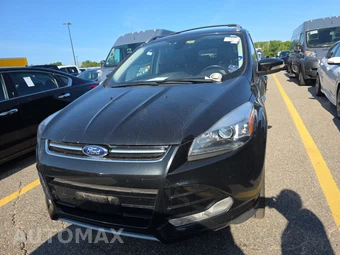 2013 Ford Escape Titanium – miniatura 2