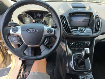 2013 Ford Escape Titanium – miniatura 10