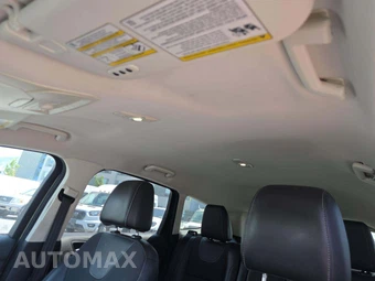 2013 Ford Escape Titanium – miniatura 11