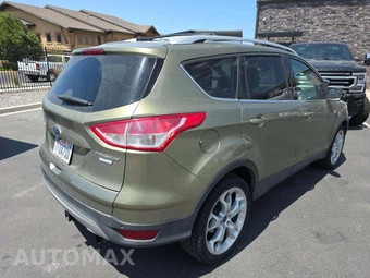 2013 Ford Escape Titanium – miniatura 3