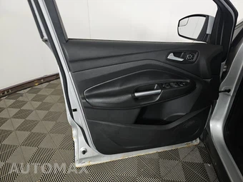 2013 Ford Escape Titanium – miniatura 9