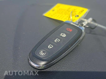 2013 Ford Escape Titanium – miniatura 5